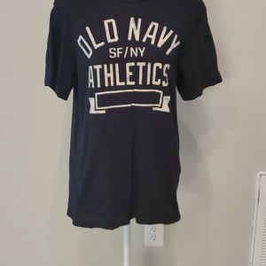 Old Navy T Shirt